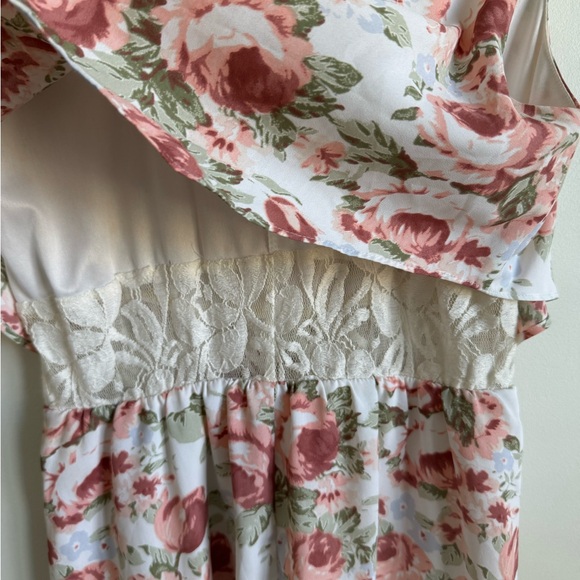 White Floral Mini Dress - Picture 5 of 5